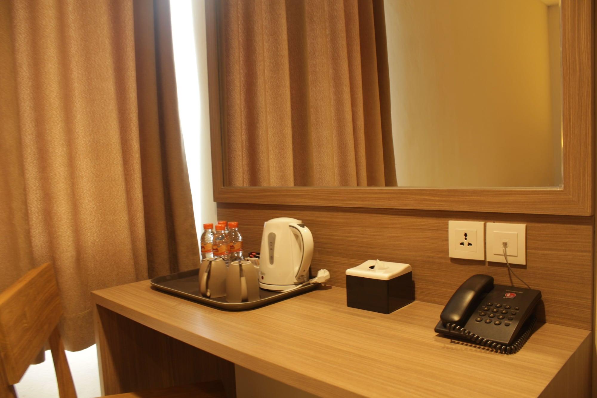 Kytos Hotel Бандунг Екстер'єр фото