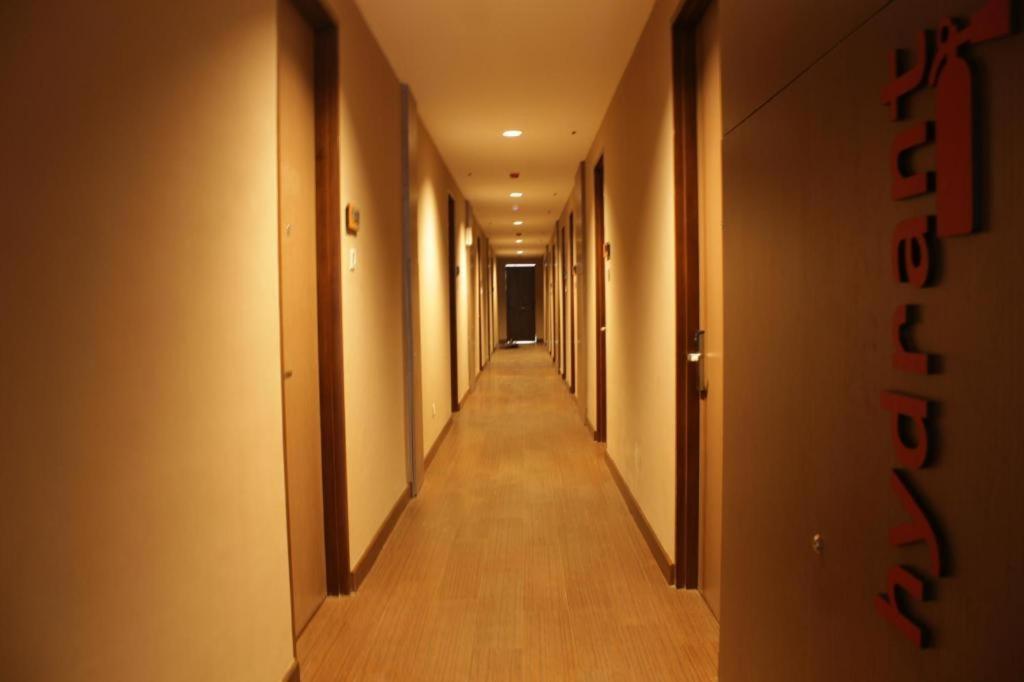 Kytos Hotel Бандунг Екстер'єр фото