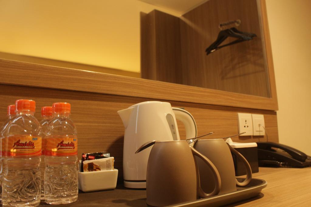 Kytos Hotel Бандунг Екстер'єр фото